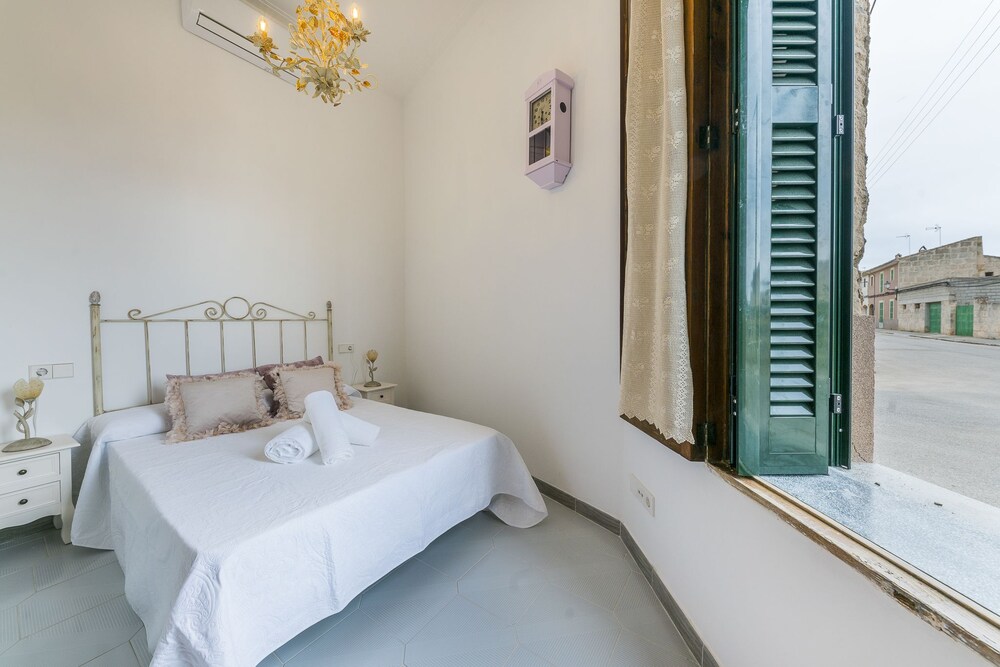 Jofres House — Ses Salines — photo 3