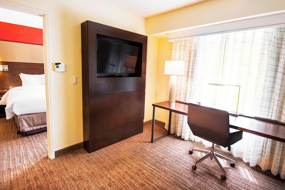 Residence Inn Columbia West Lexington - photo 12