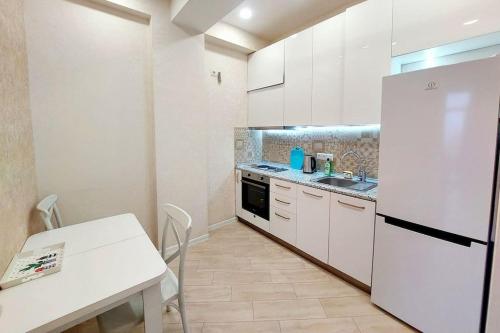 Cozy 1BR Apt near Metro Station on Saburtalo.