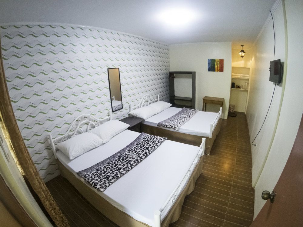 Leticias Garden Resort & Events Place — hotel in Calumpit
