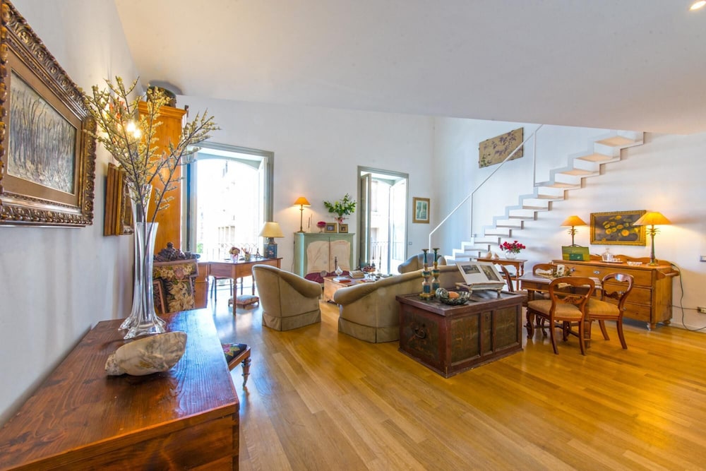 Charming Apartment by Wonderful Italy — 4-Star Luxury Hotel in Palermo, Italy