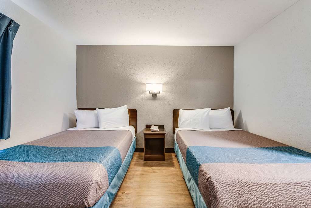 Motel 6 Fort Wayne IN - photo 15