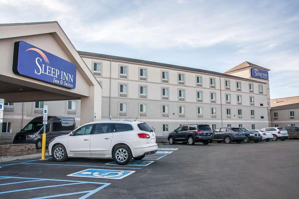 Sleep Inn & Suites Conference Center and Water Park - photo 3