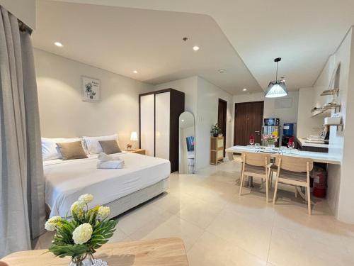 300 Mbps WiFi Netflix Coffee machine Tambuli — 4-Star Luxury Hotel in Lapu-Lapu City, Philippines