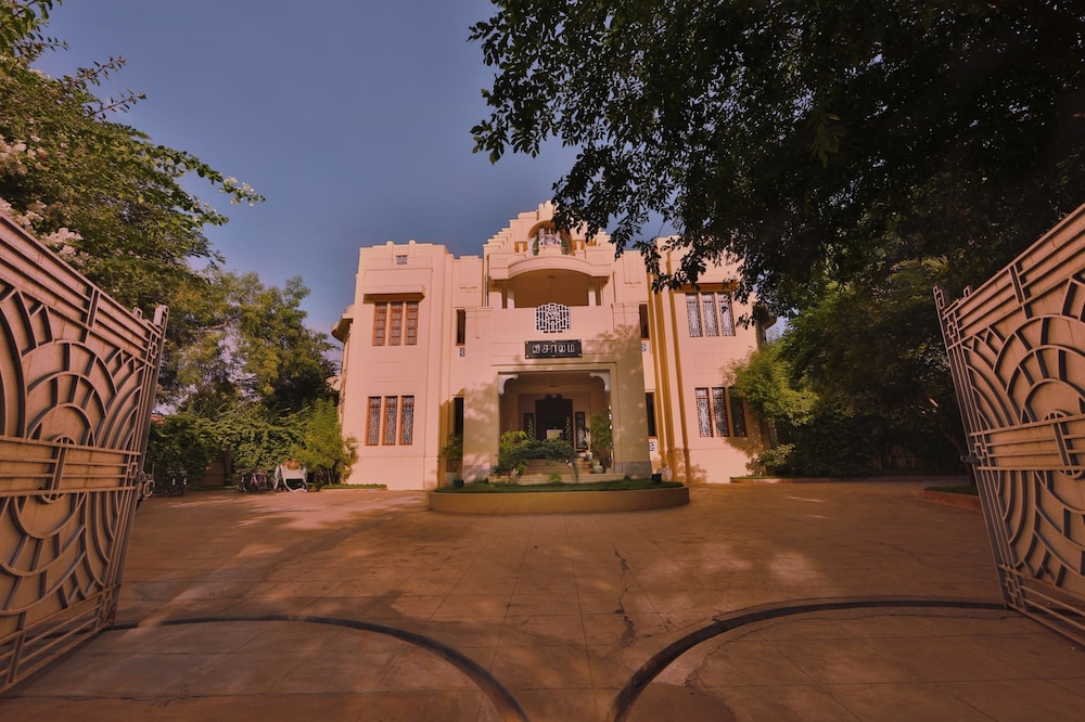 Visalam Cgh Earth - carbon neutral hotel in Karaikkudi