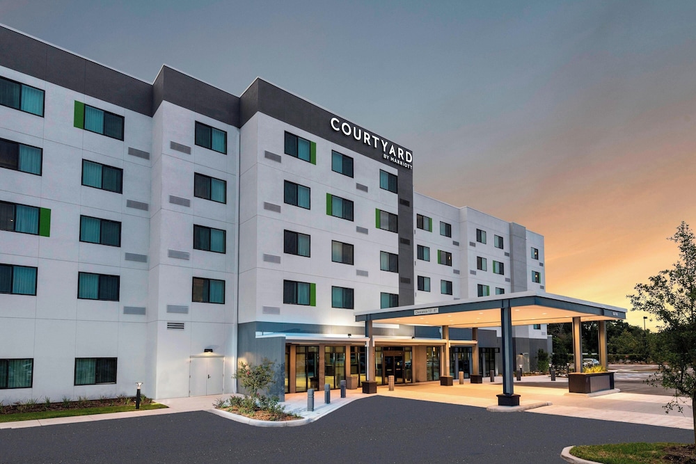 Courtyard by Marriott Tampa Northwest Veterans Expressway - photo 32