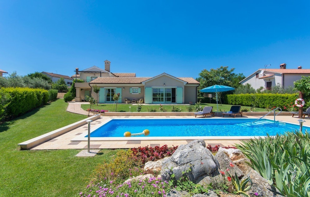 Villa Judita — 5-Star Luxury Hotel in Tar, Croatia