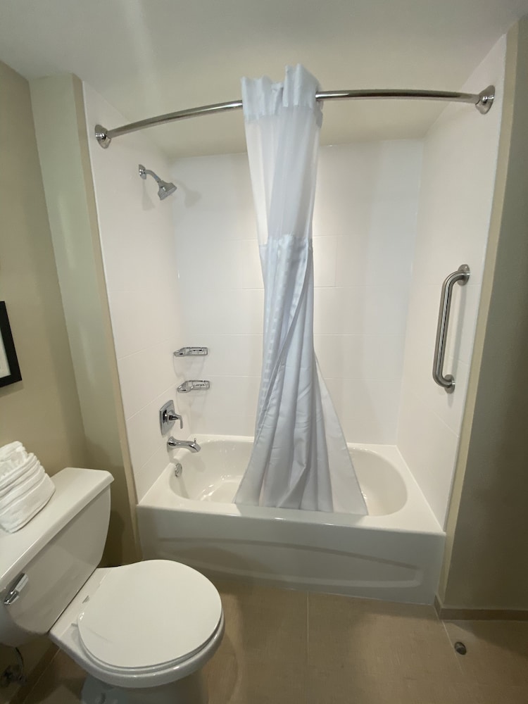 Comfort Suites Midland West - photo 14
