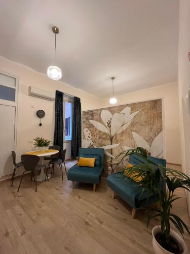 Suite Crescenzio in Laterano — 4-Star Luxury Hotel in Rome, Italy
