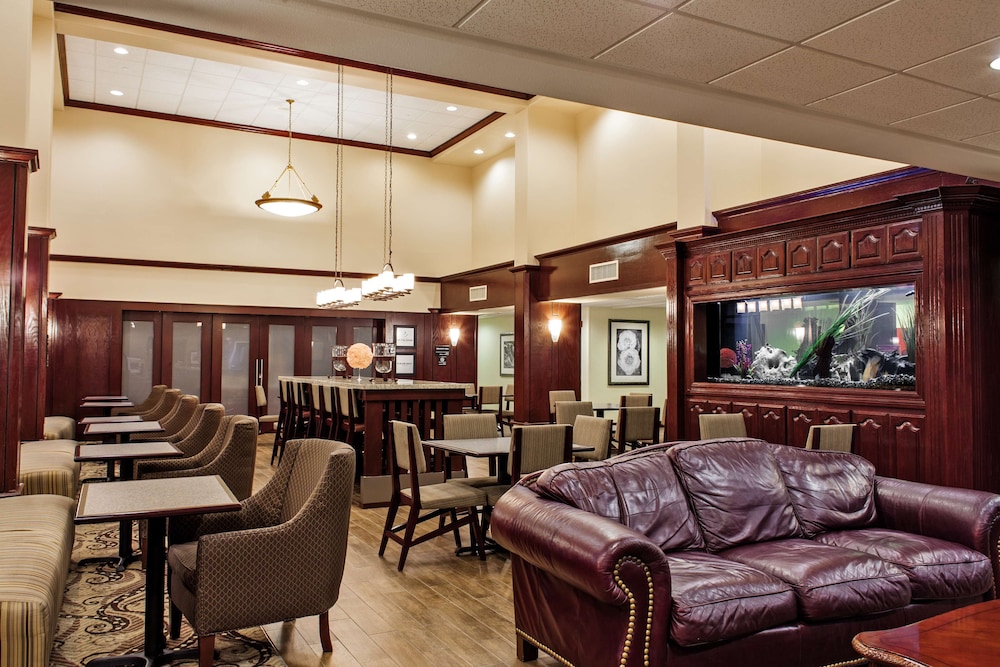 Hampton Inn & Suites Harlingen - photo 2