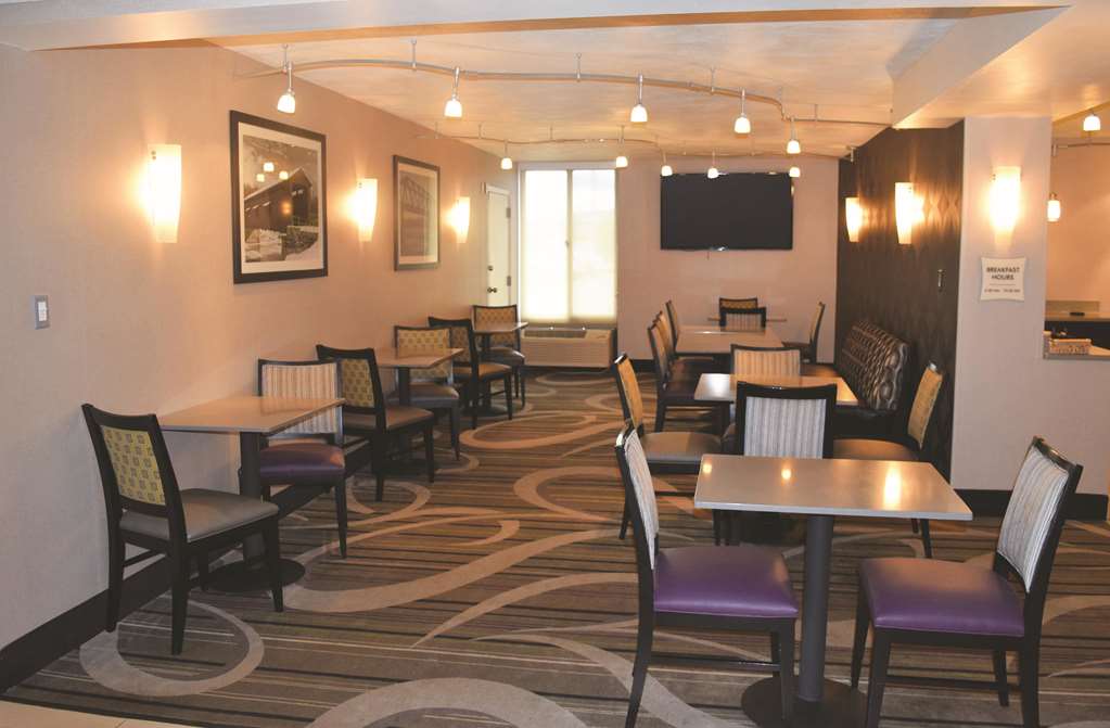La Quinta Inn by Wyndham Binghamton Johnson City - photo 36