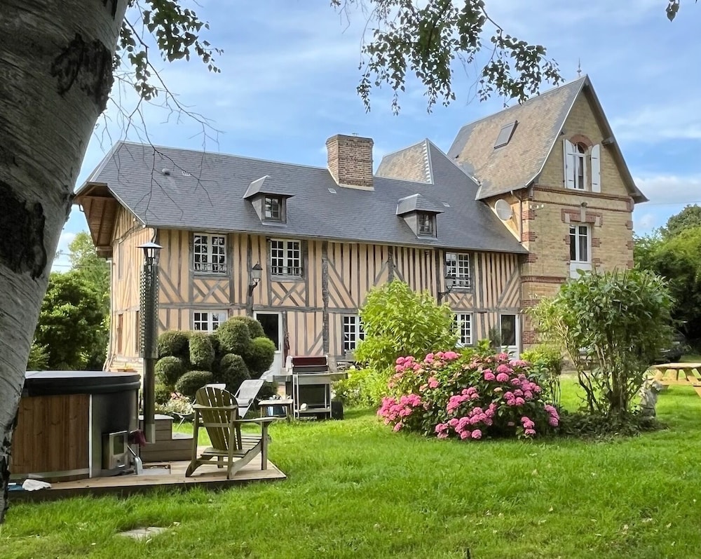 Domaine de Blanvatel — hotel in Saint-Pierre-Sur-Dives