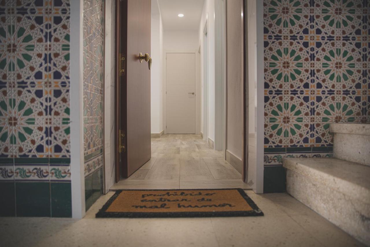 Acogedor Apartamento En Triana — 4-Star Luxury Hotel in Sevilla, Spain