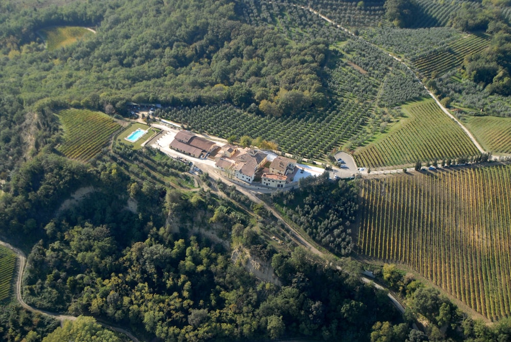 Le Torri - carbon neutral hotel in Barberino Val D'elsa
