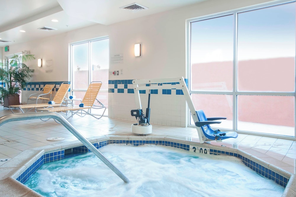 Fairfield Inn & Suites by Marriott El Centro - photo 22
