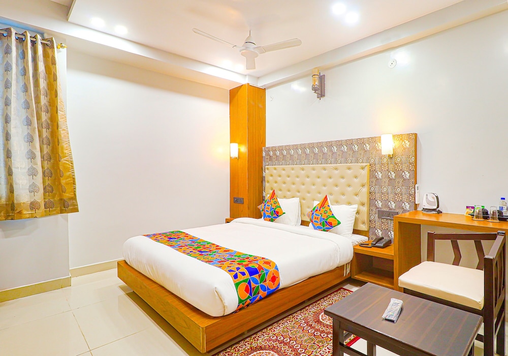 Fabhotel Palash in Dinapore, India