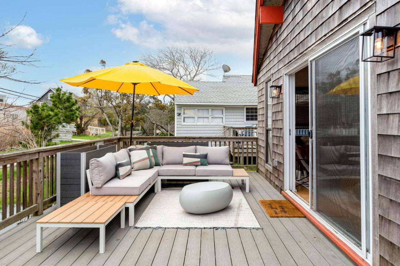 Cayuga Street Sunshine Retreat in Belmar, United States