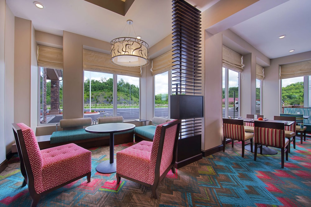 Hilton Garden Inn Bristol - photo 49