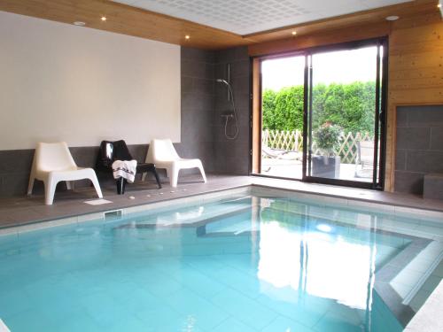Gite Balnéo Au coeur des alpes — 4-Star Luxury Hotel in Taninges, France