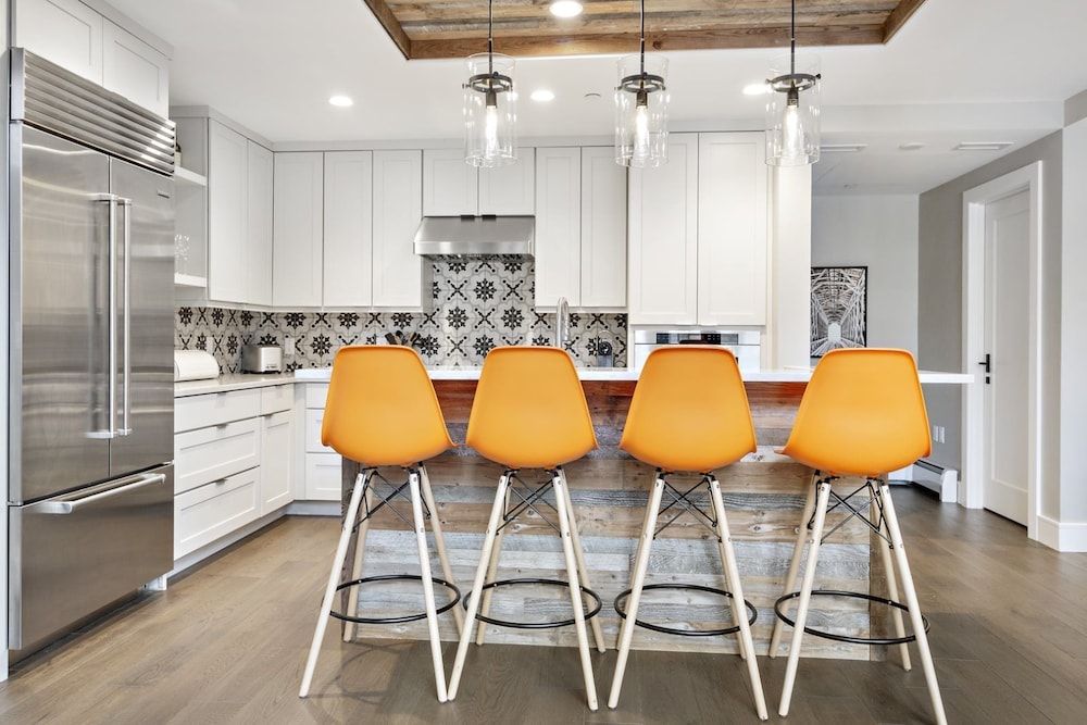4BR Sterling Spruce Peak - photo 6