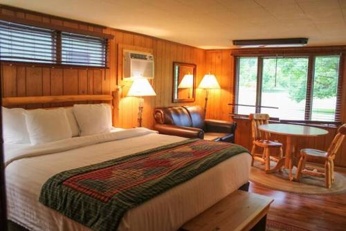 Shady Brook #544 - last minute hotel in Sevierville
