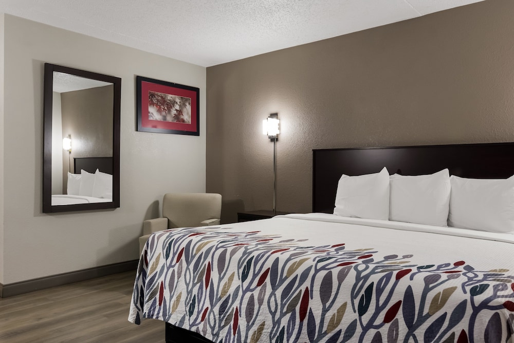 Red Roof Inn Hartford New Britain - photo 12
