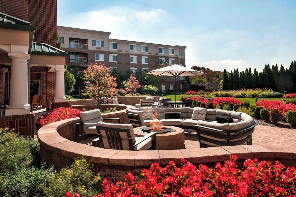 Courtyard by Marriott Basking Ridge - photo 38