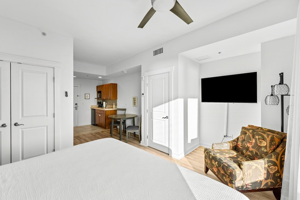 Origins Beach Resort by Panhandle Getaways - photo 16