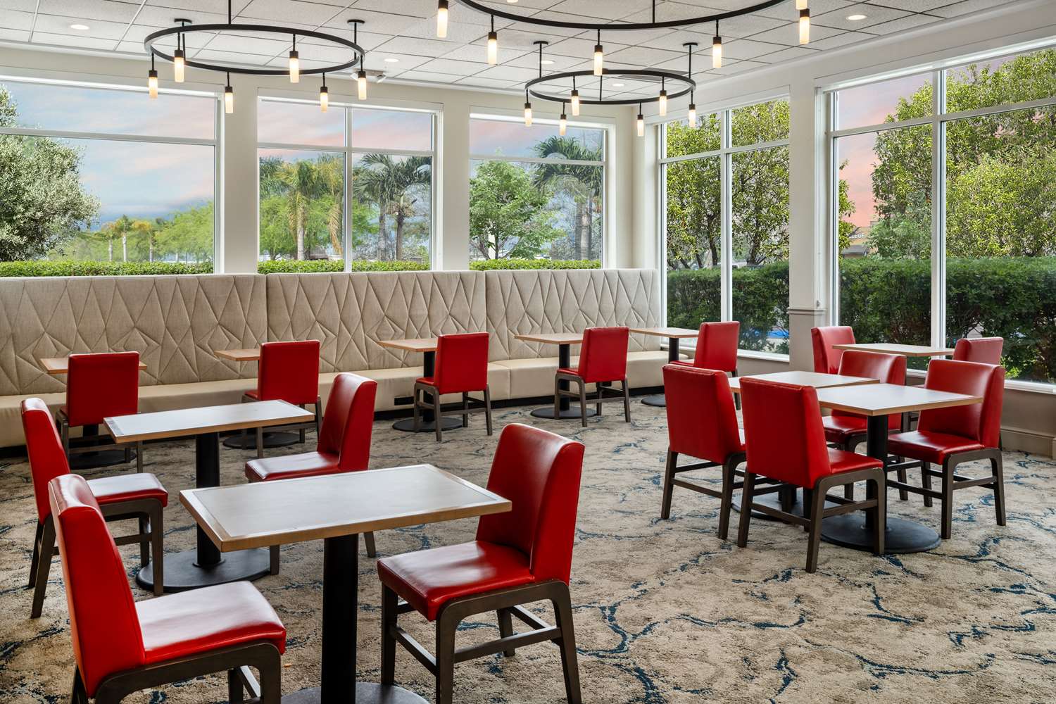 Hilton Garden Inn Bakersfield - photo 8