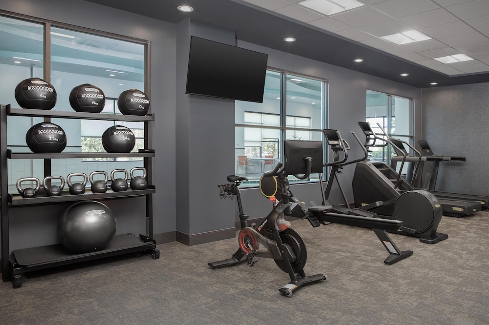 Embassy Suites by Hilton Knoxville West - photo 20