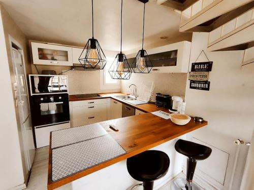 Superbe Duplex de 64m2 T2 Proche Paris Saclay — hotel in Les Ulis