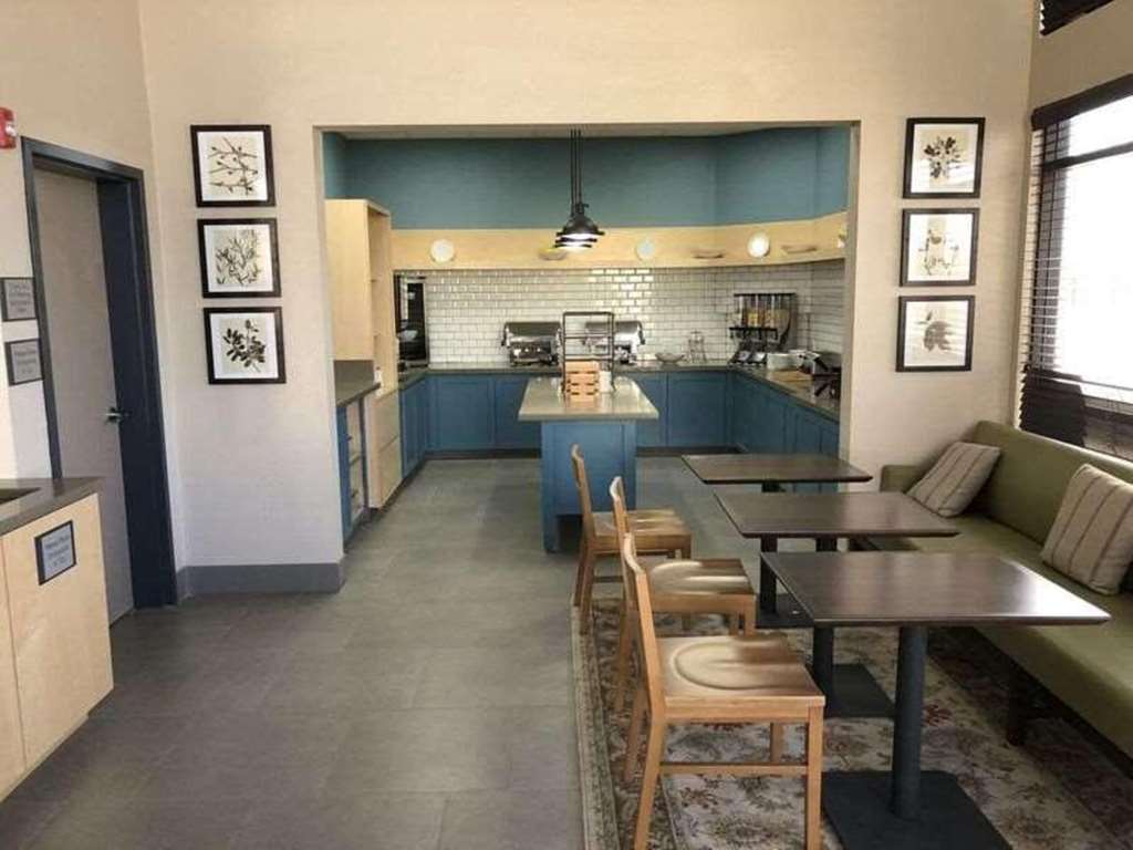 Country Inn & Suites by Radisson Bakersfield CA - photo 17