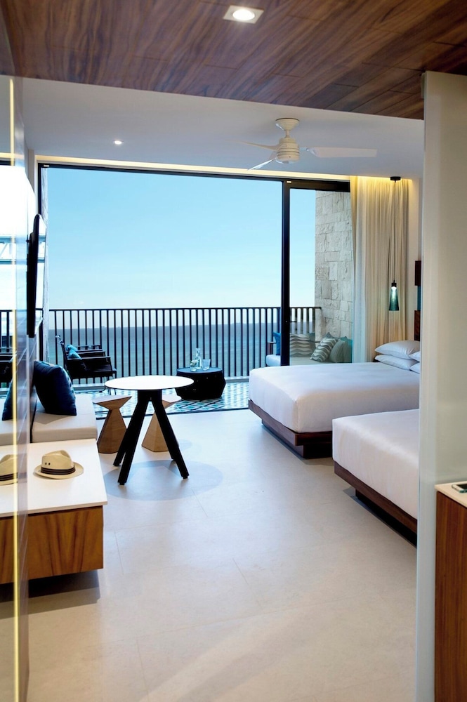 Beach/ocean view