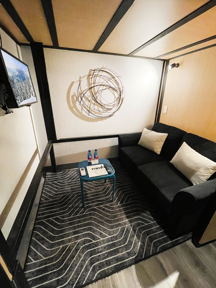 Boxstel Moderns Stay Hotel - photo 42