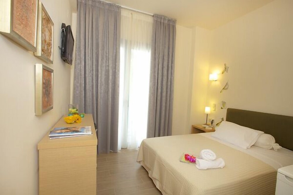 Ilion Spa Hotel — Loutra Aidhipsou — photo 5
