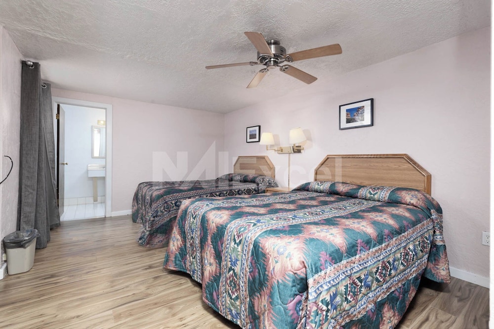 Marianna Inn Panguitch - photo 9