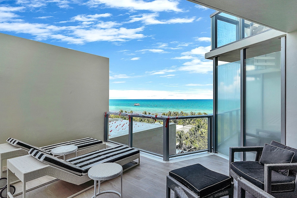 Private Residences at W SoBe by LRMB - photo 61