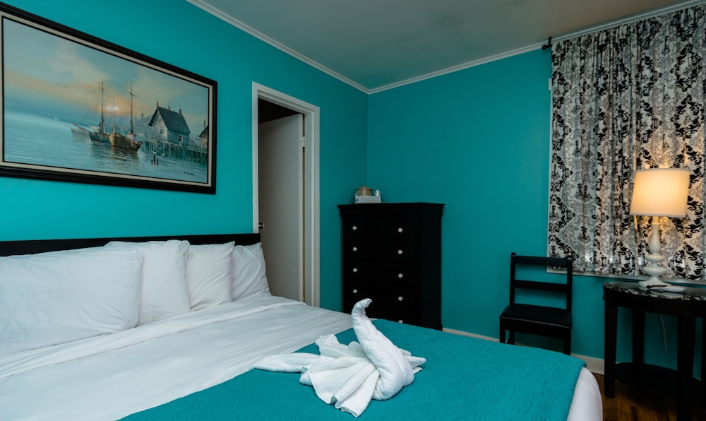 Charlroy Motel - photo 19