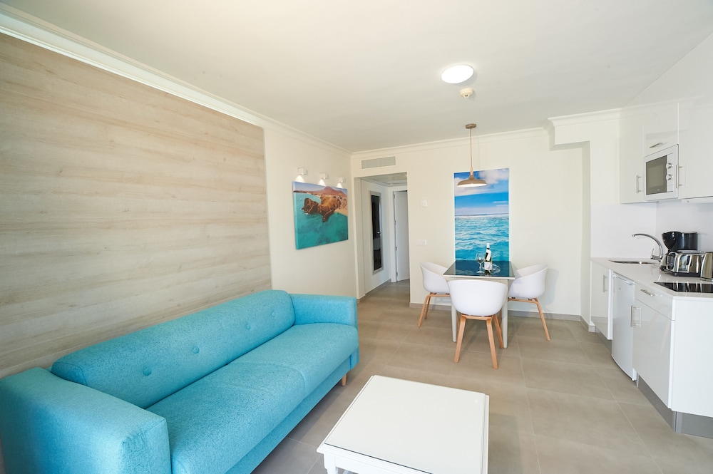 Suite Hotel Montana Club