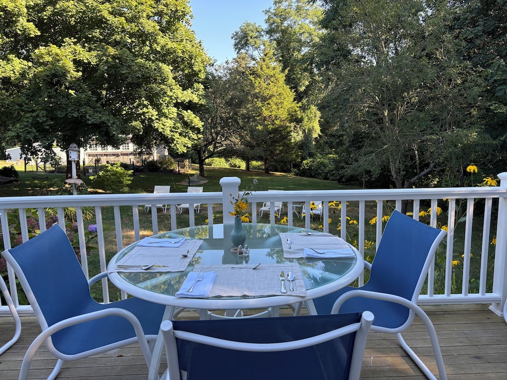 Sea Meadow Inn - photo 32