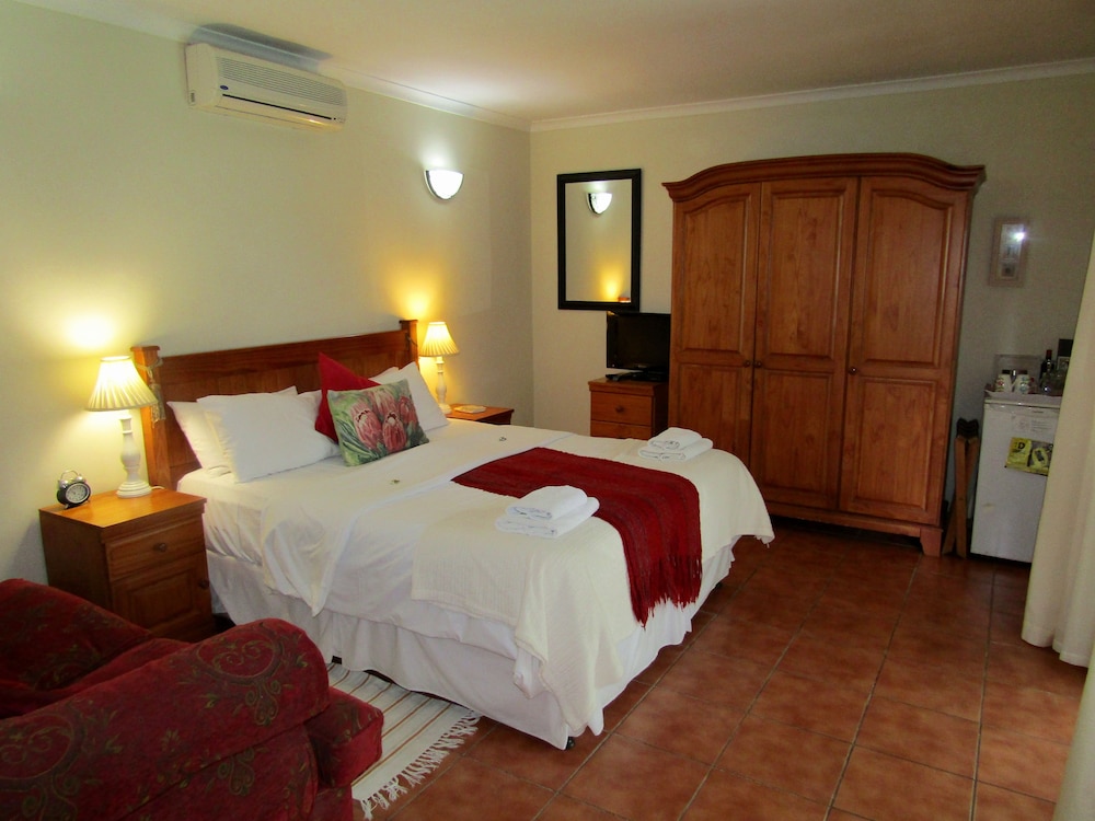 The Saffron House — 4-Star Luxury Hotel in Ballito, South Africa