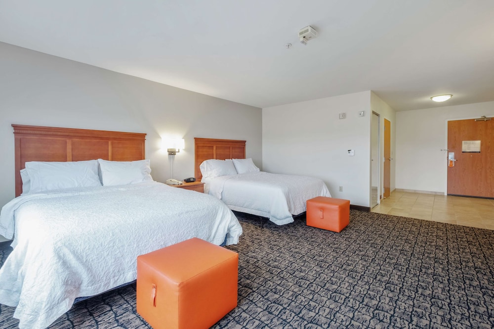 Hampton Inn & Suites Rockland - photo 17