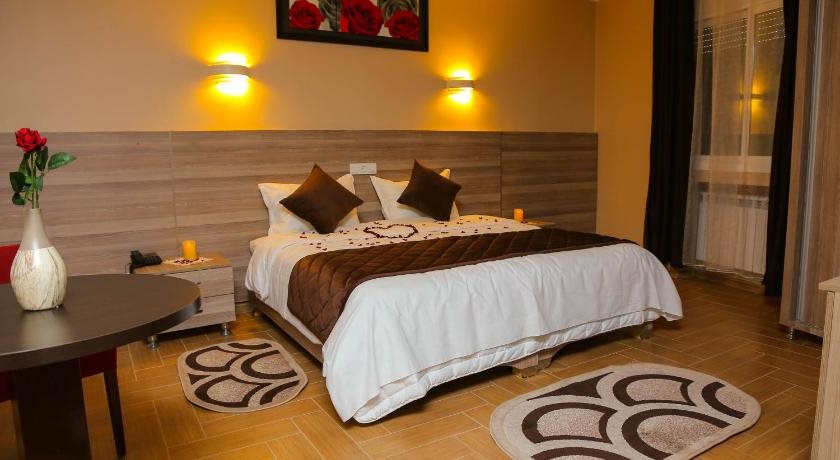 L Escale - carbon neutral hotel in Oran