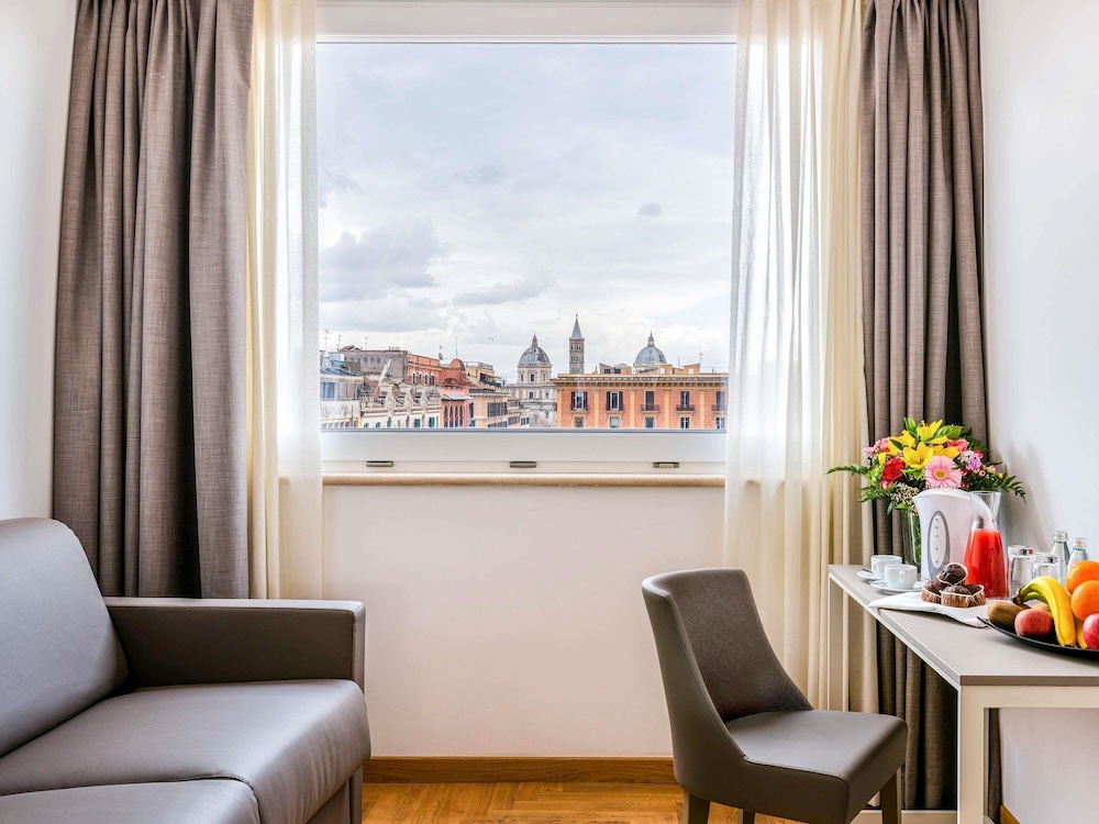 Mercure Roma Centro Termini — 4-Star Luxury Hotel in Rome, Italy