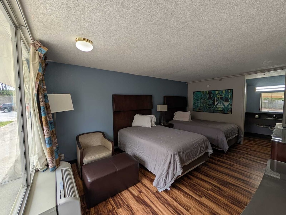 Budgetel Inns & Suites — hotel in Cartersville