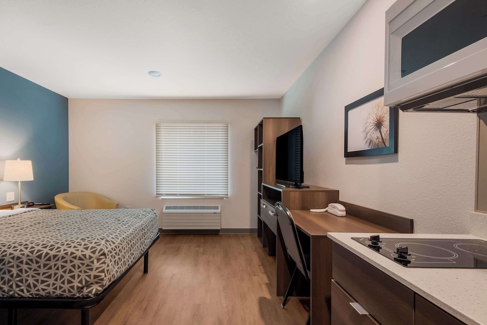 WoodSpring Suites Bellflower Los Angeles - photo 20