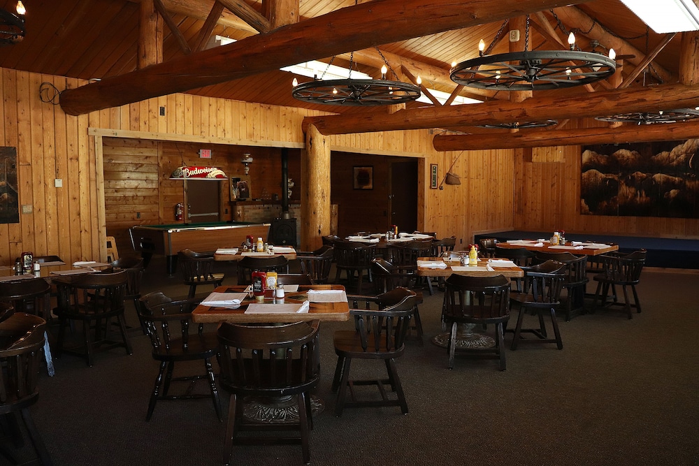 Yellowstone Valley Inn - photo 53