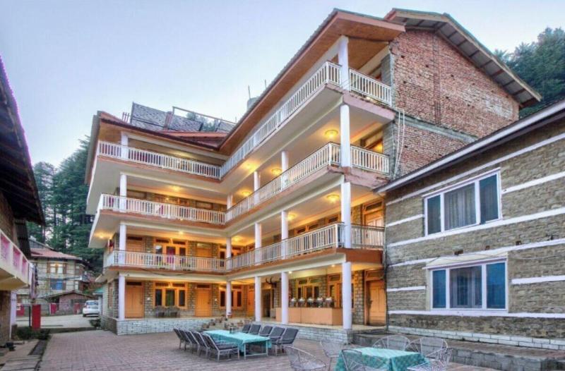 Hotel Thakur - carbon neutral hotel in Manali