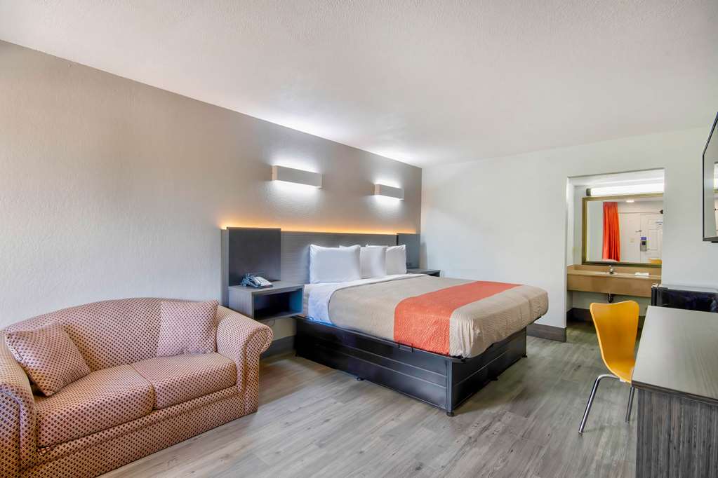 Motel 6 Lafayette LA - photo 11
