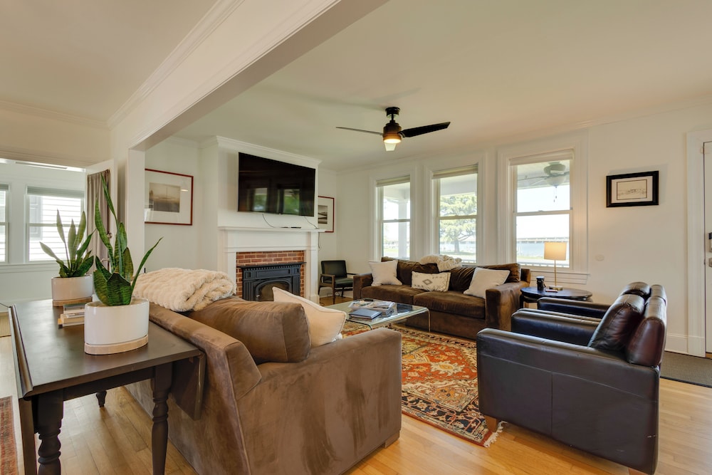 Beautiful Colonial Home on the Choptank River — 4-Star Luxury Hotel in Cambridge, United States